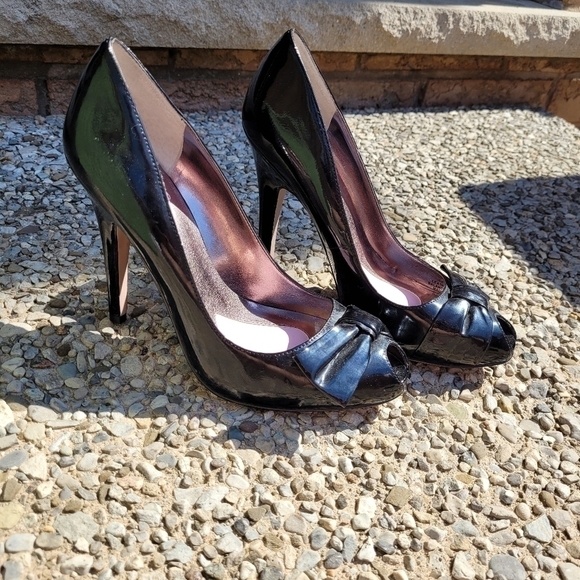 PARIS Hilton peep toe Heels with bow in patent black leather size 8 - Picture 9 of 16